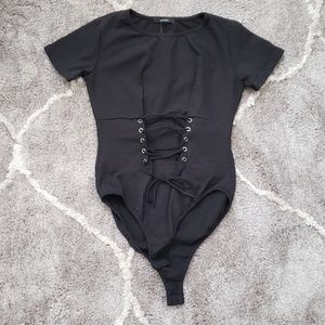😀Crosstie black bodysuit